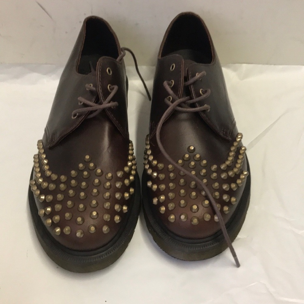 Dr. Martens Smooth Leather Edison Copper Stud Oxford